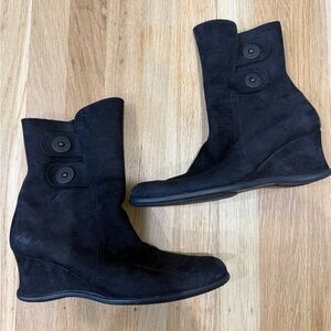 Arche Black Suede Leather Wedge Ankle Boots Size 38